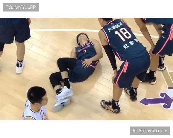 卡位犯规规则解析：如何判断合法卡位与非法犯规？
